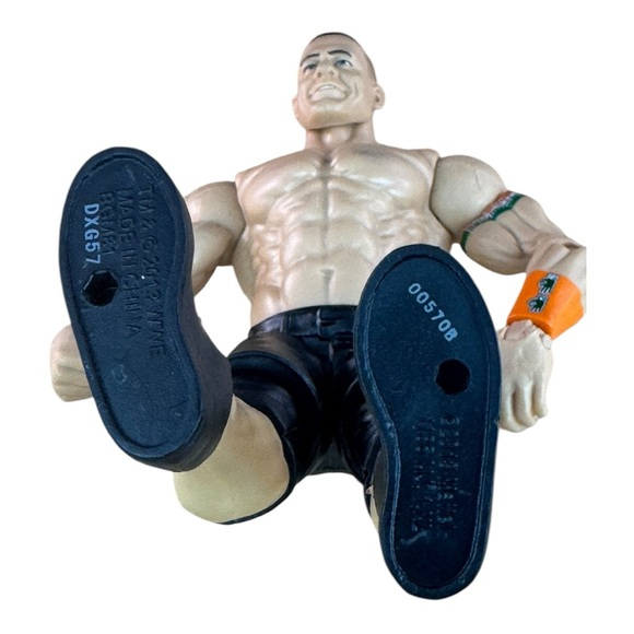 WWE John Cena Action Figure DXG57 Mattel 2013 - Picture 10 of 11